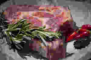 raw beef an example of protein on keto diet
