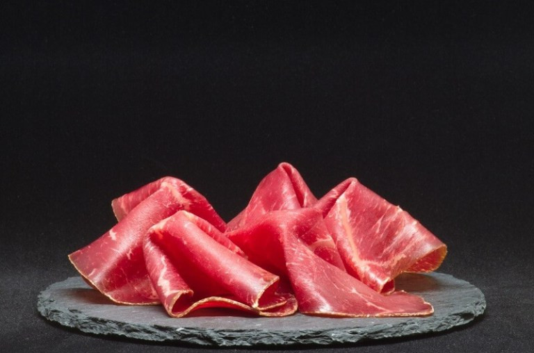 a plate of palma ham for ketogenic diet