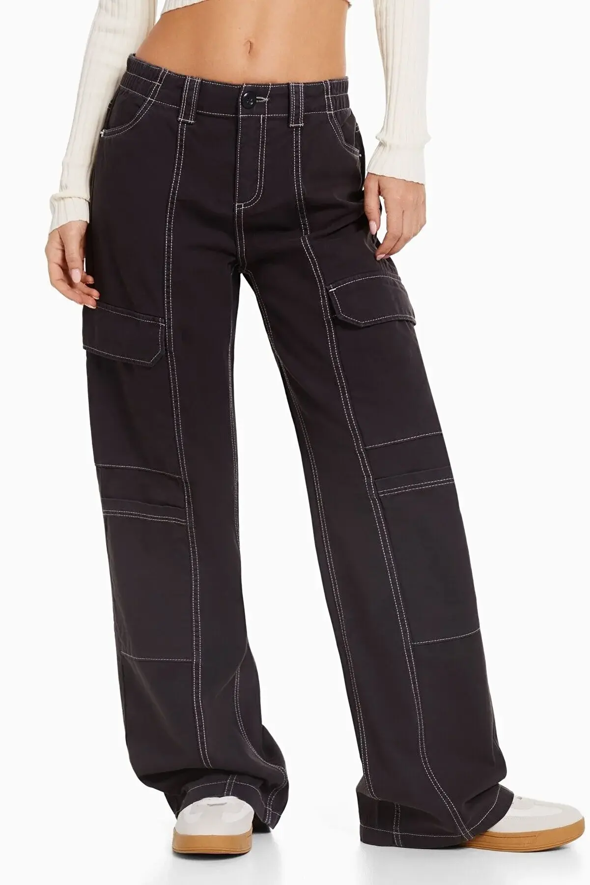 Bershka Kontrast Iplikli Pamuklu Low Waist Kargo Pantolon