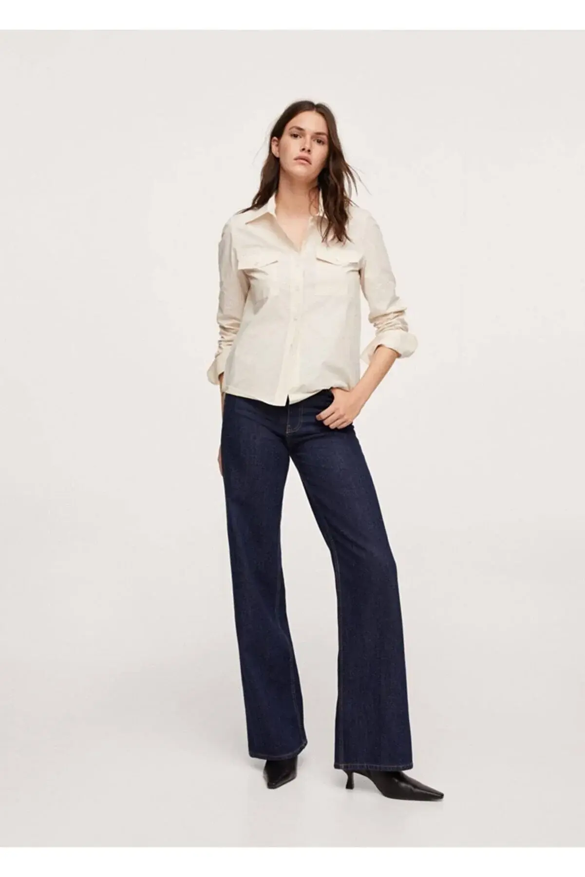 MANGO Kadın Kırık Beyaz Göğsü Cepli Koton Gömlek