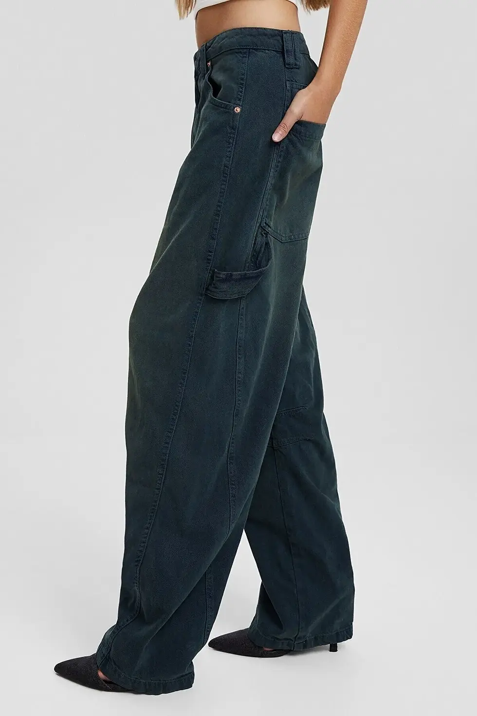 Thumbnail: Bershka Balloon fit fitilli carpenter pantolon