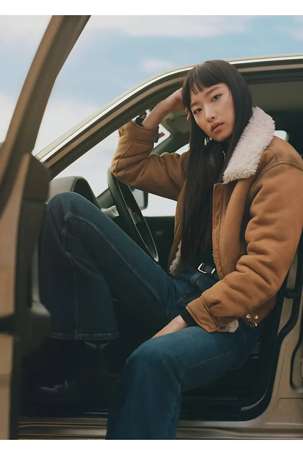 Thumbnail: Mango  Eskitilmiş Görünümlü Kürklü Ceket