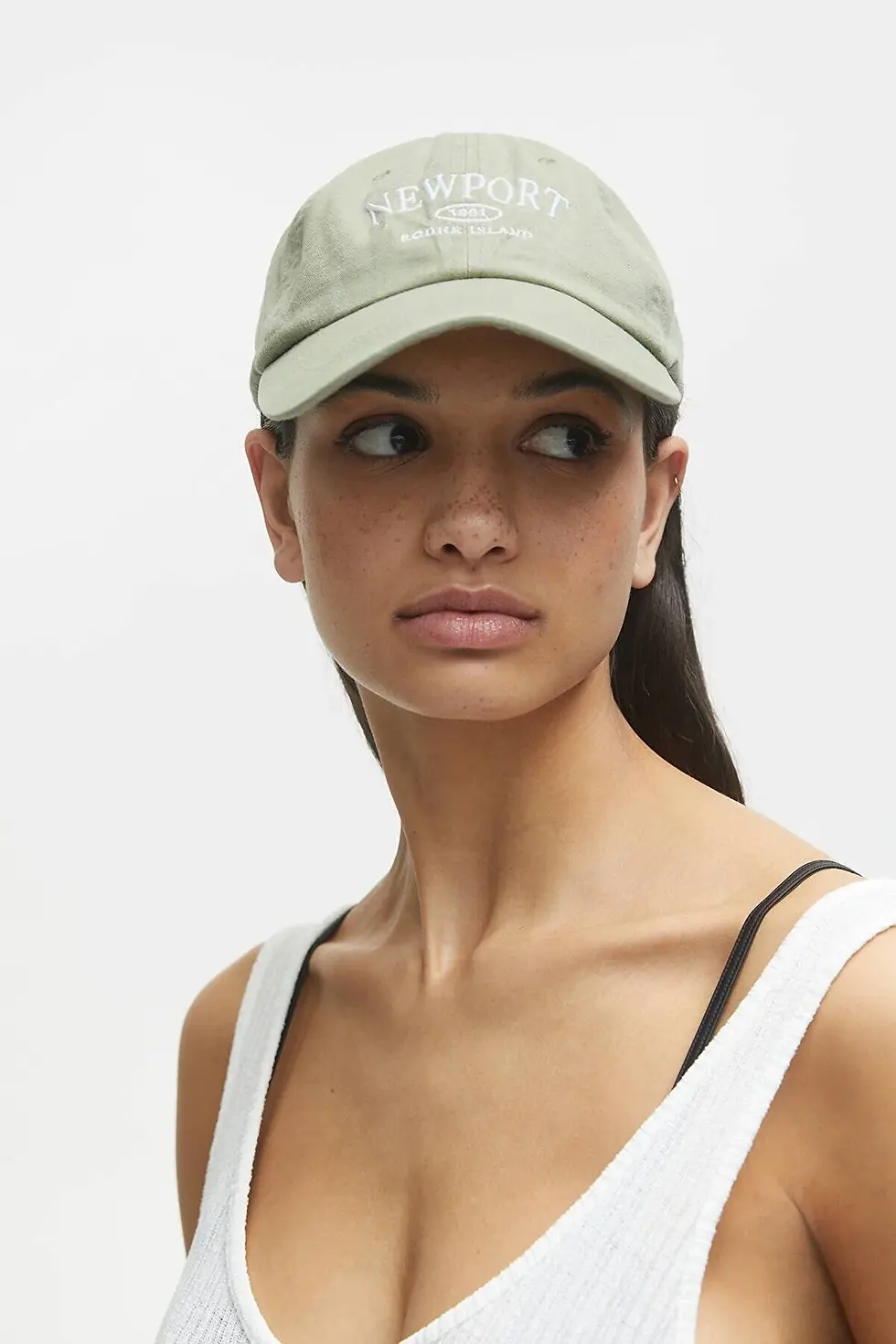 Thumbnail: Pull & Bear Kadın İşlemeli soluk efektli şapka