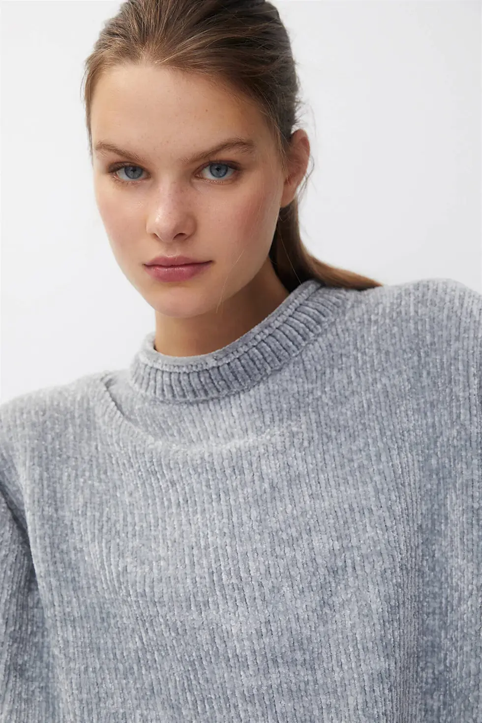 Thumbnail: Pull & Bear Şönil örgü kazak