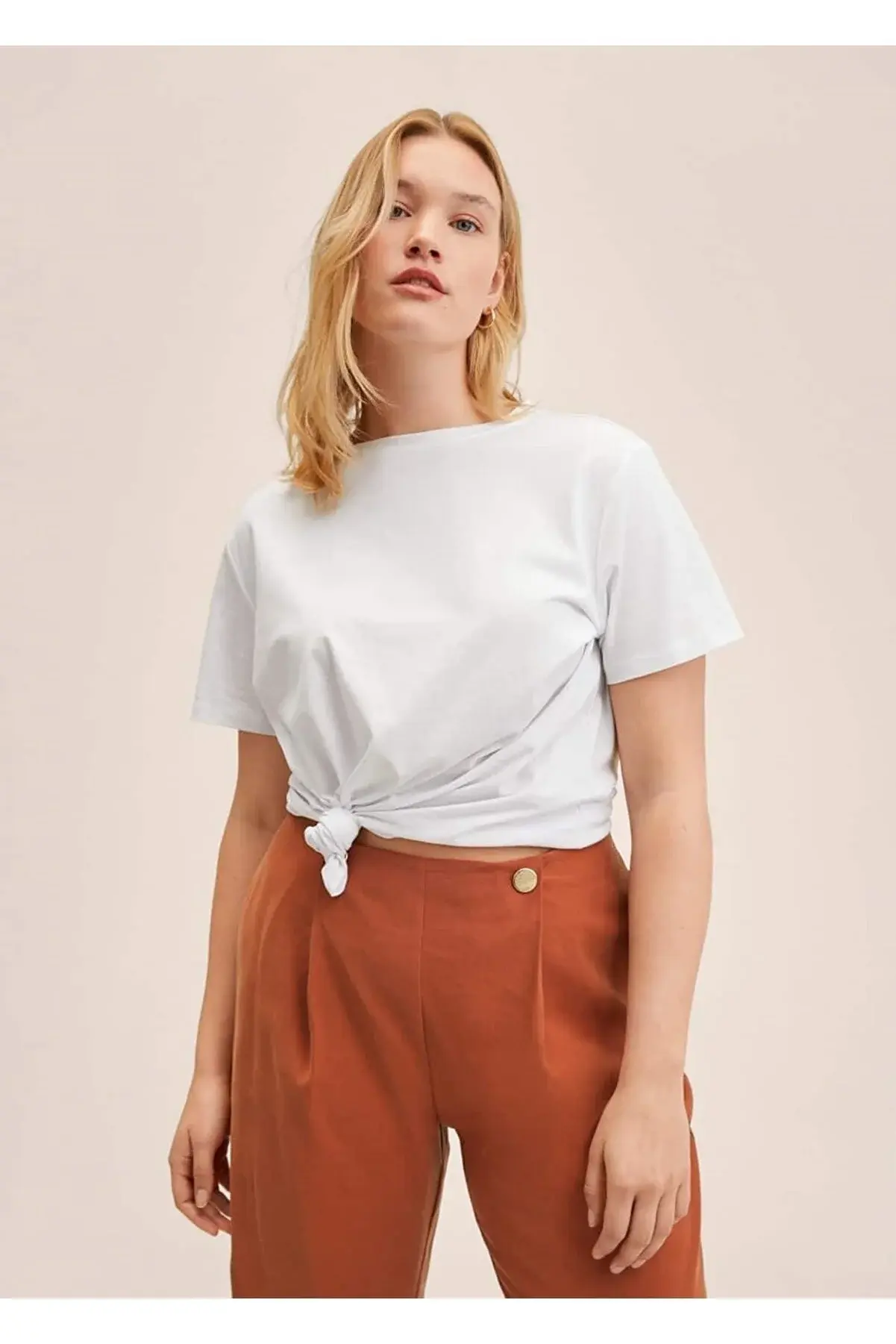 Mango  Kısa Paçalı Düğmeli Pantolon