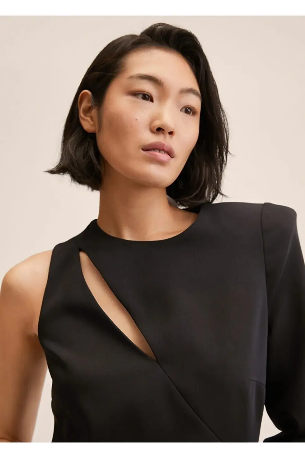 Миниатюра: Mango Asimetrik Yakalı Elbise