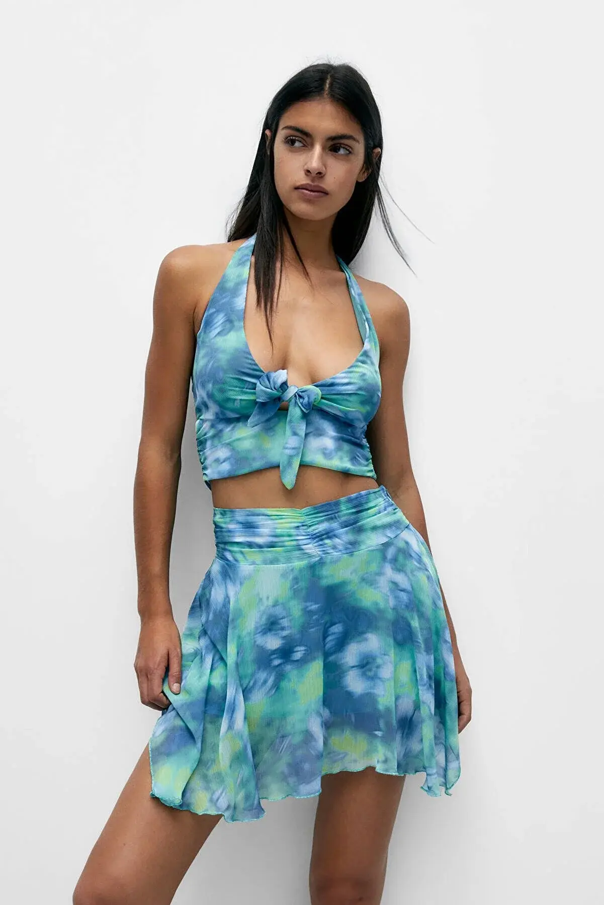 Pull & Bear Desenli şifon mini etek