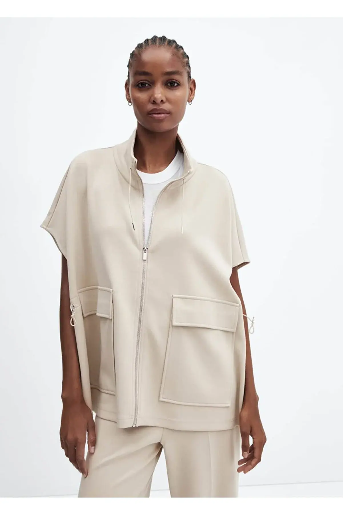 Mango  Klapalı Cepli Panço Ceket