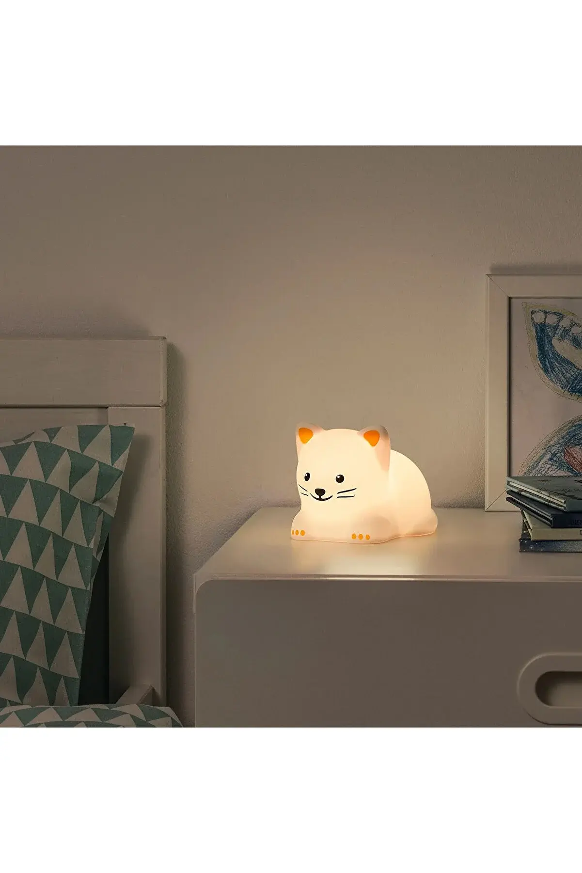 IKEA TÖVÄDER çocuk masa lambası, beyaz, LED'li MSLMB