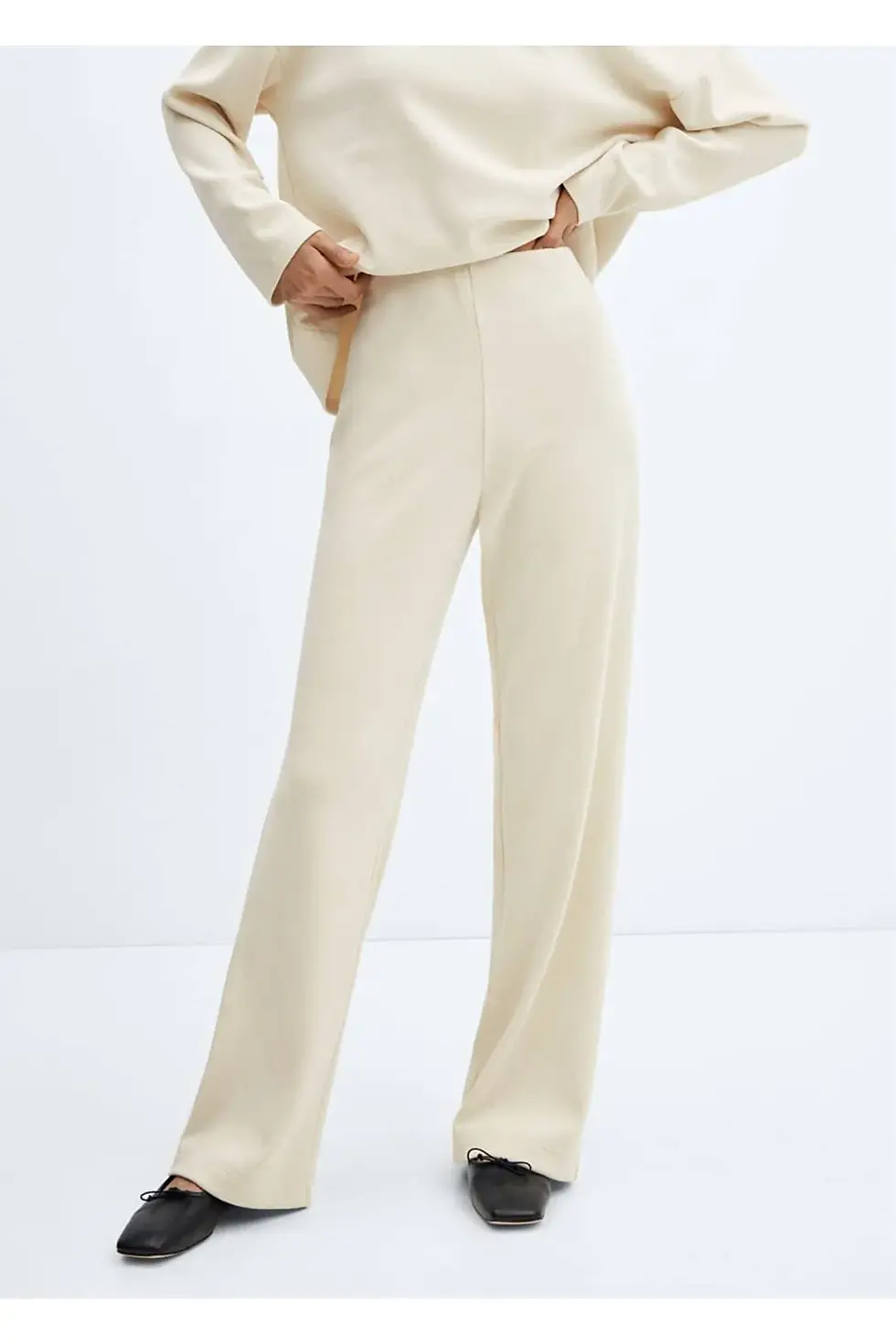 Thumbnail: Mango Düz kesim örgü pantolon