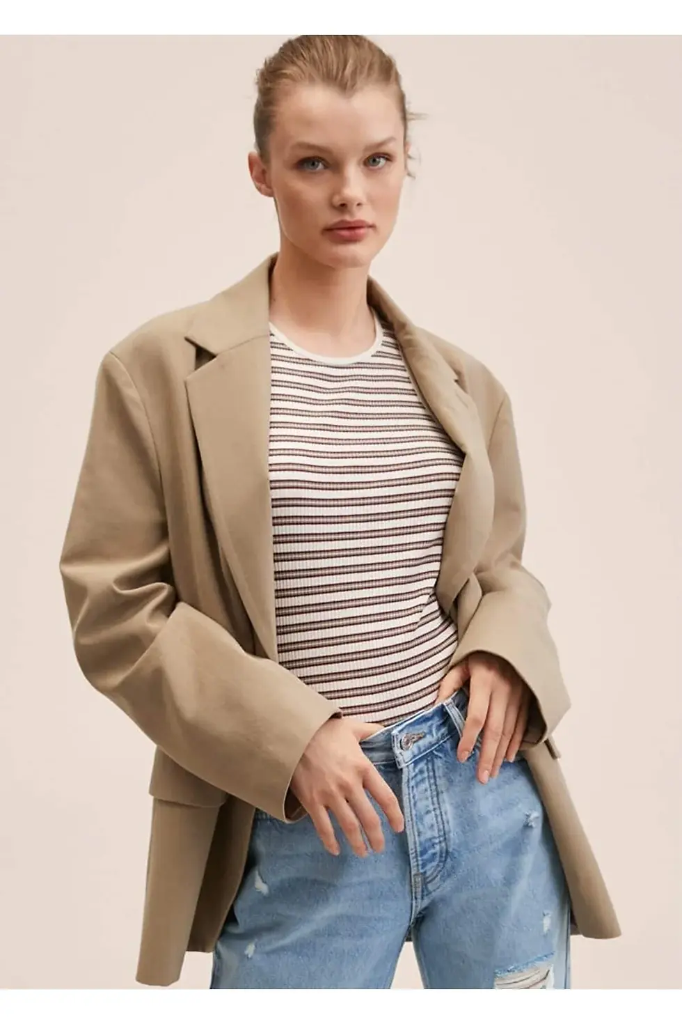 Миниатюра: Mango Yırtık Detaylı Loose Jean Pantolon