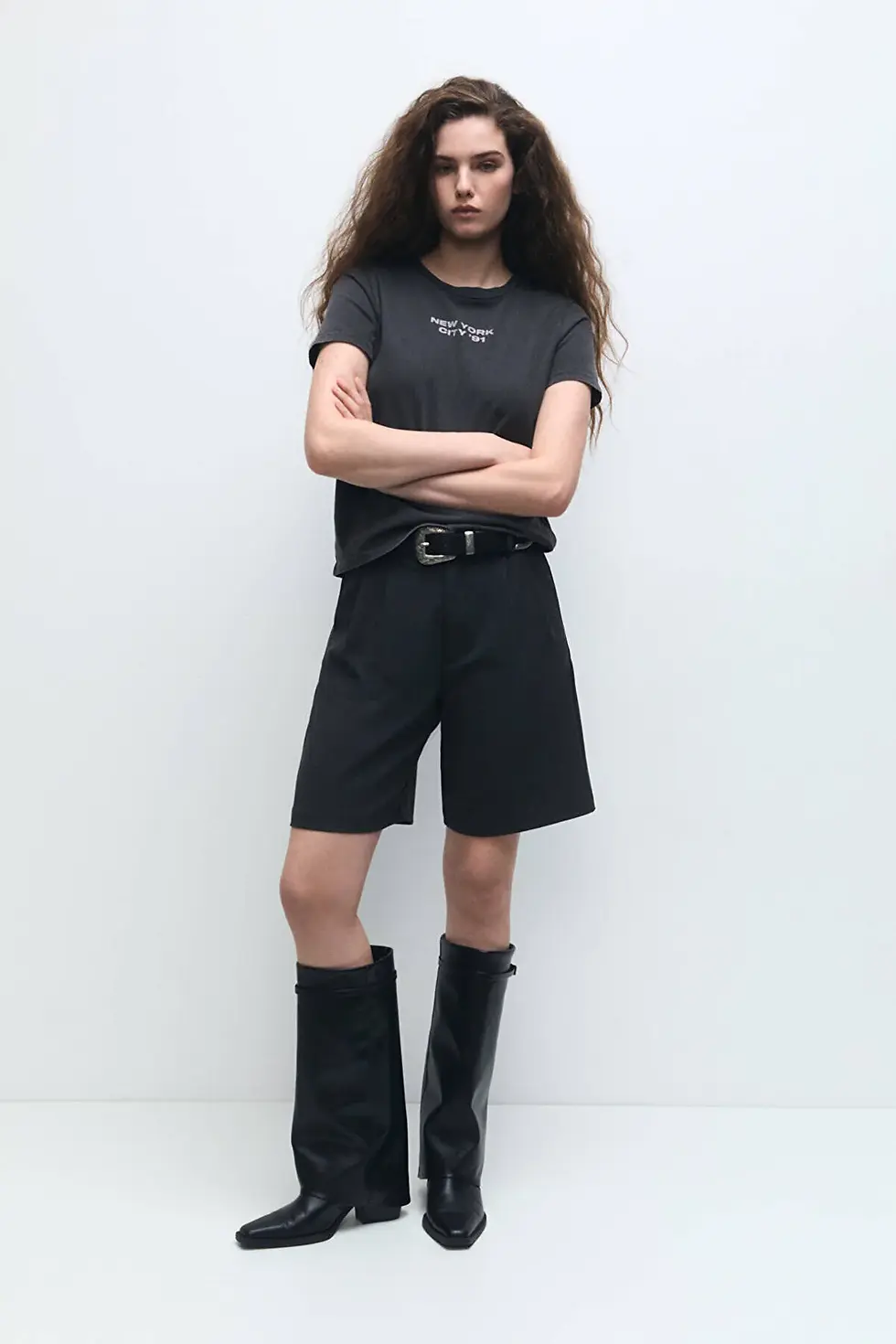 Thumbnail: Pull & Bear Grafik baskılı soluk efektli kısa kollu t-shirt