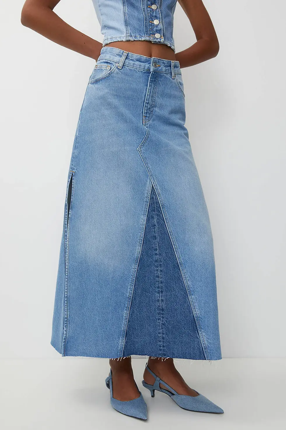 Thumbnail: Pull & Bear Kırkyama uzun denim etek