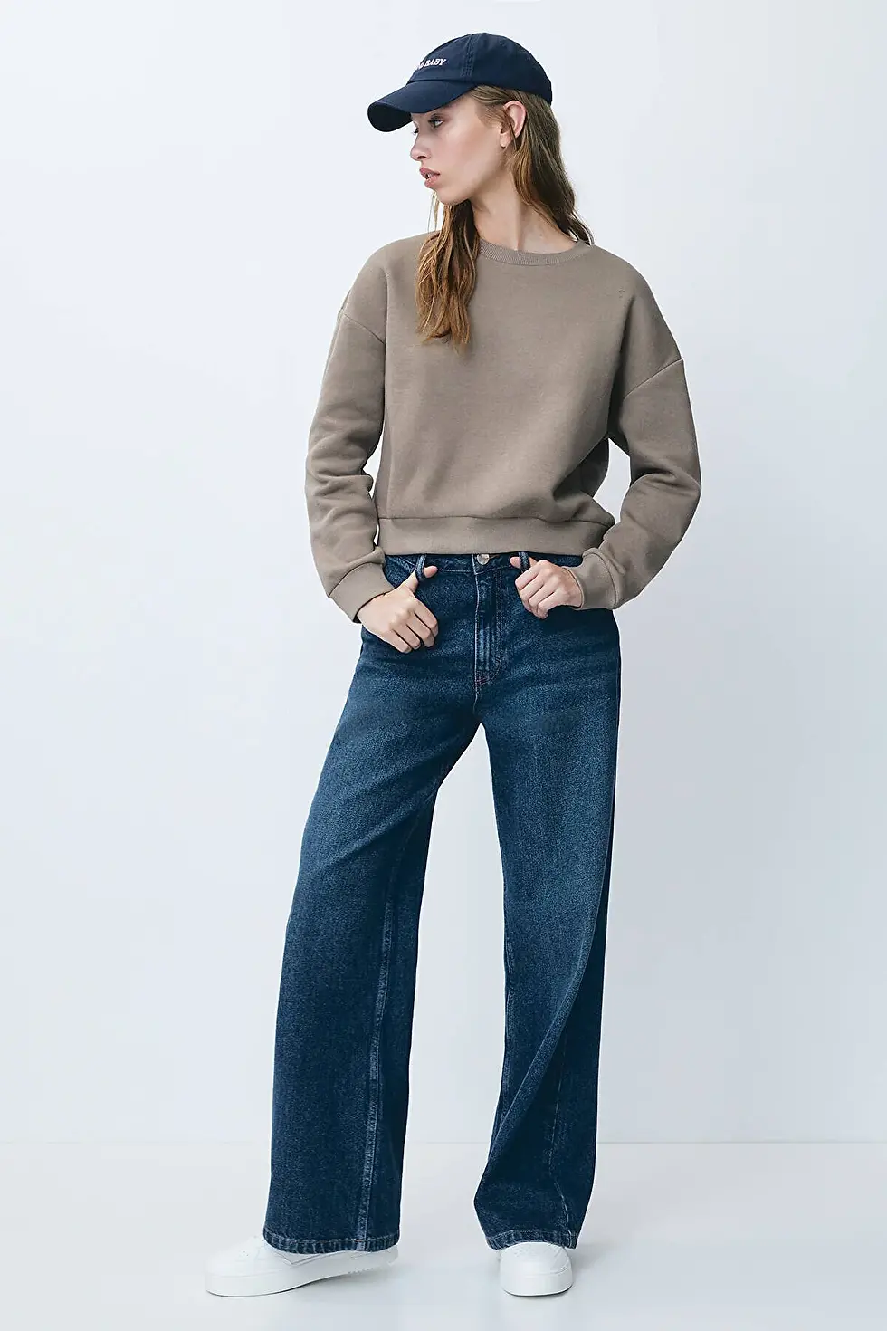 Thumbnail: Pull & Bear Bisiklet yaka basic sweatshirt