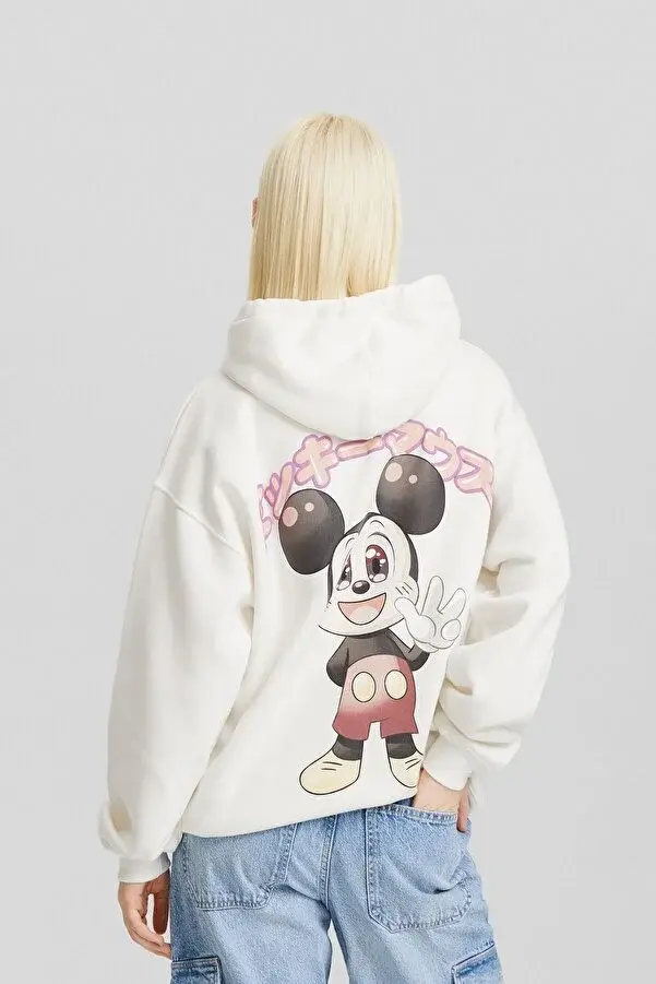 Thumbnail: Bershka Mickey desenli kapüşonlu sweatshirt