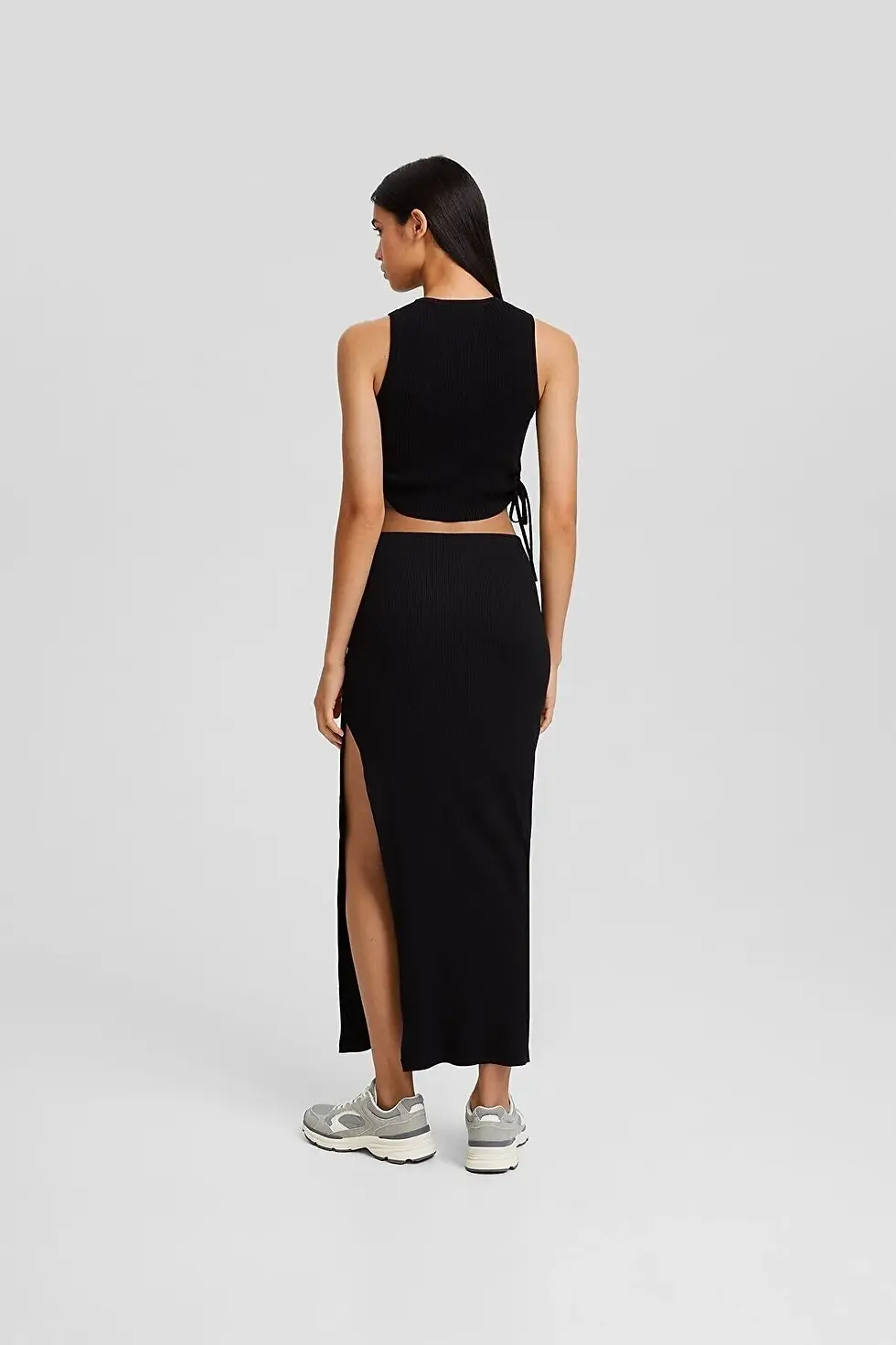 Thumbnail: Bershka Soluk efektli fitilli midi etek