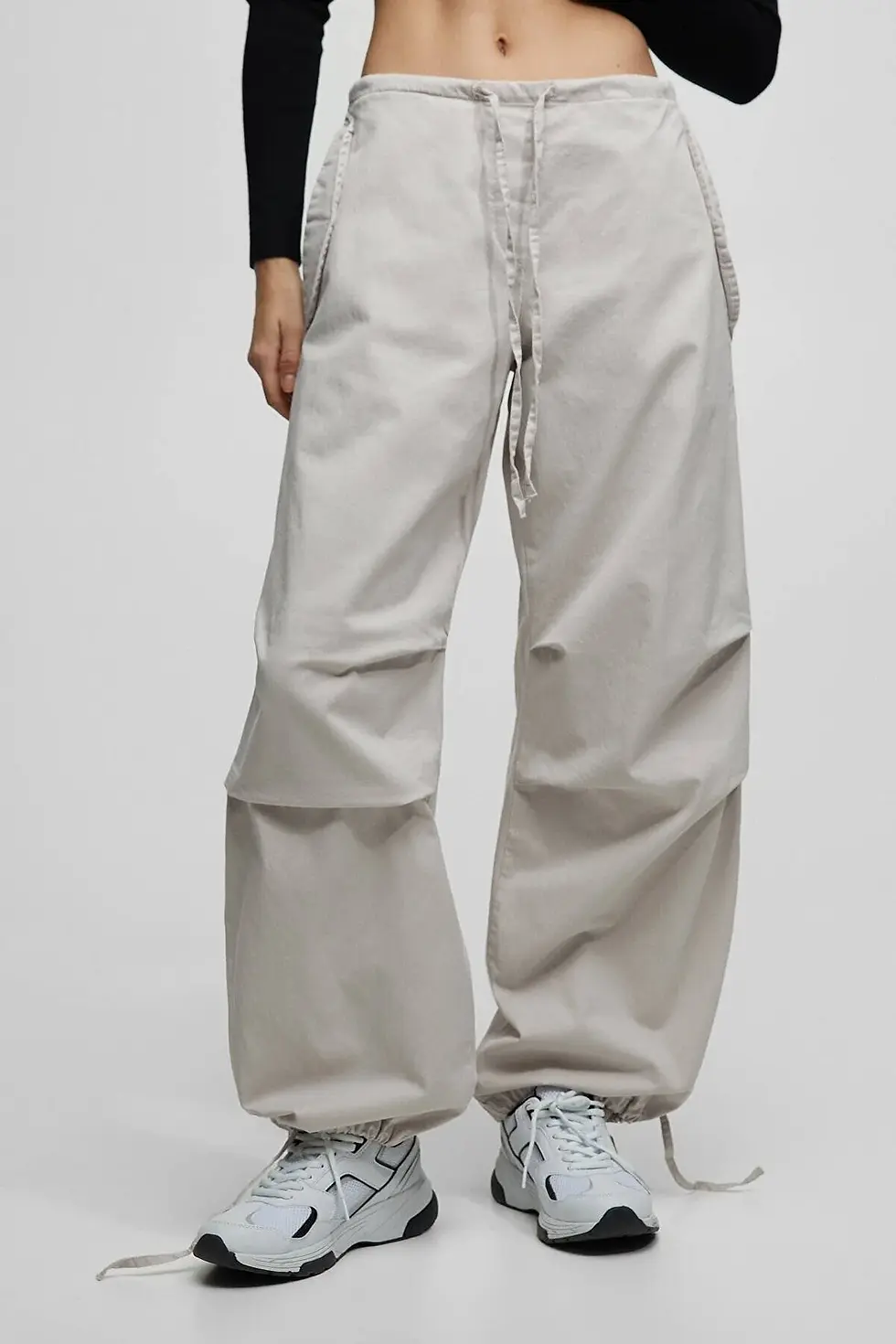 Thumbnail: Pull & Bear Kadın Paraşüt pantolon