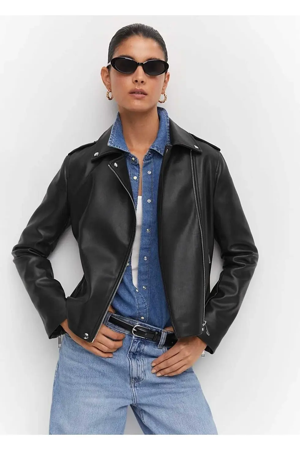 Thumbnail: Mango Deri görünümlü biker ceket