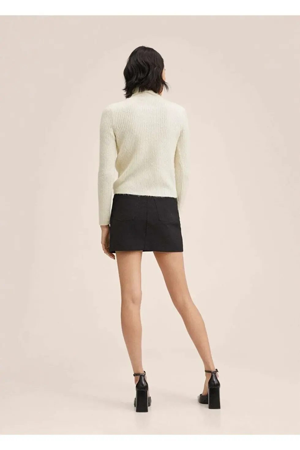 Thumbnail: Mango Kıvrık Balıkçı Yaka Kazak