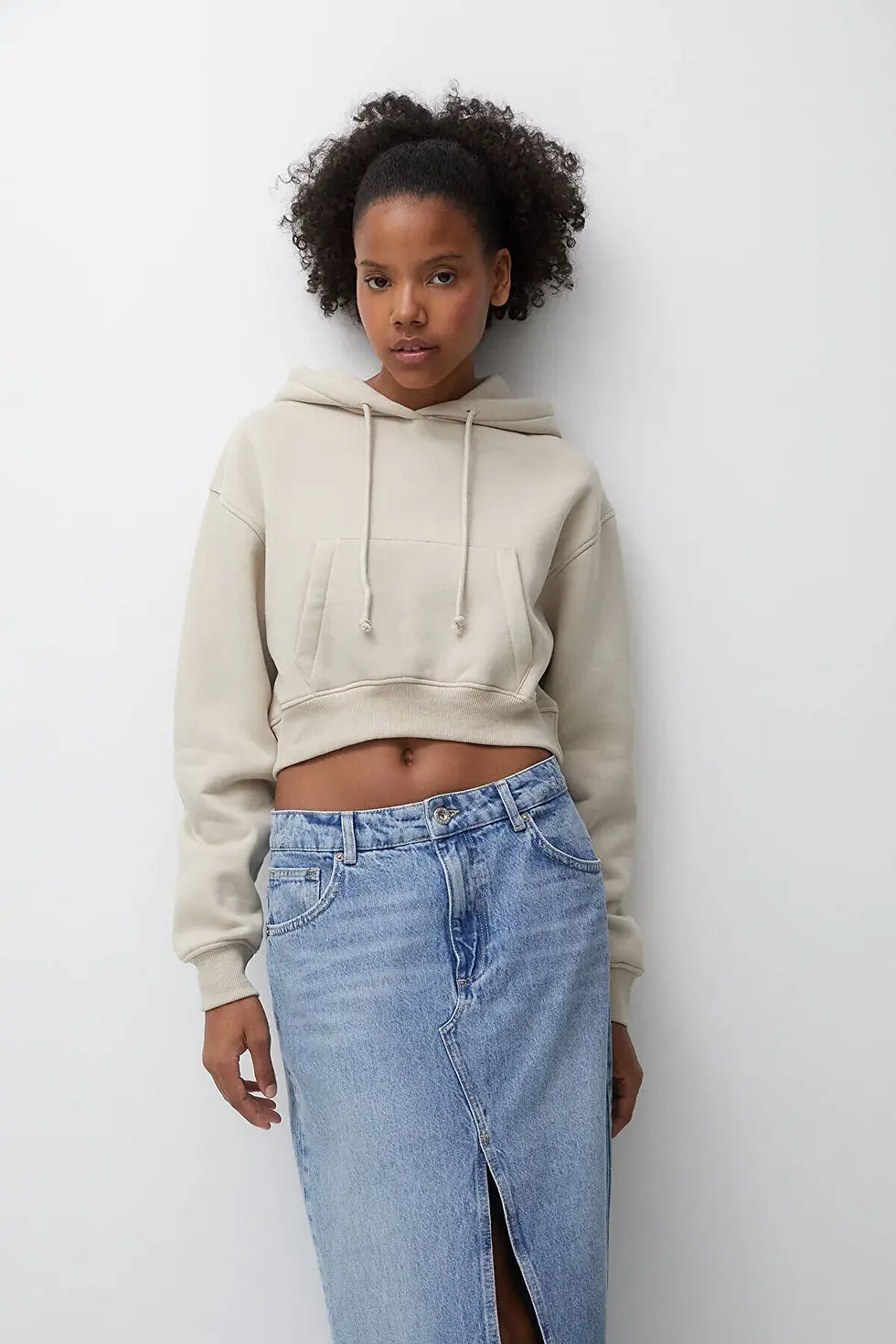 Thumbnail: Pull & Bear Kapüşonlu crop sweatshirt