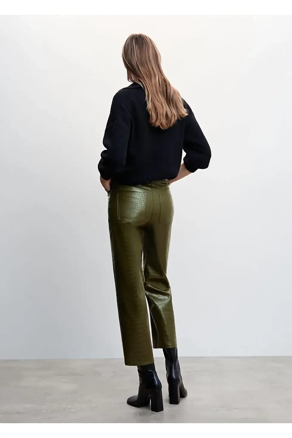 Миниатюра: Mango Suni Deri Pantolon