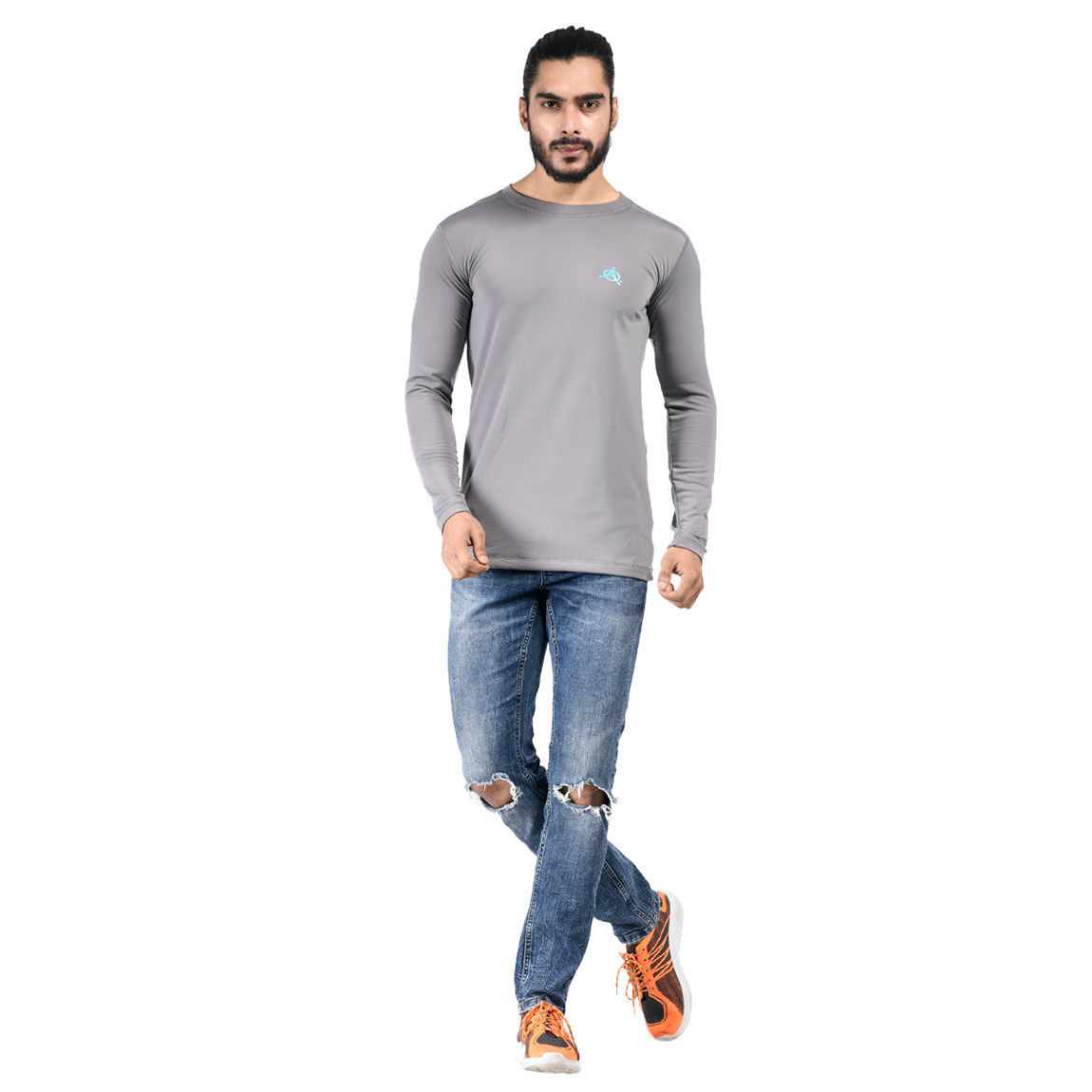 Man in gray long-sleeve shirt and jeans