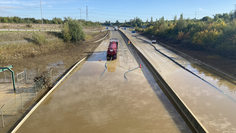 Why did a 72 million litre flood happen in a non-floodplain?