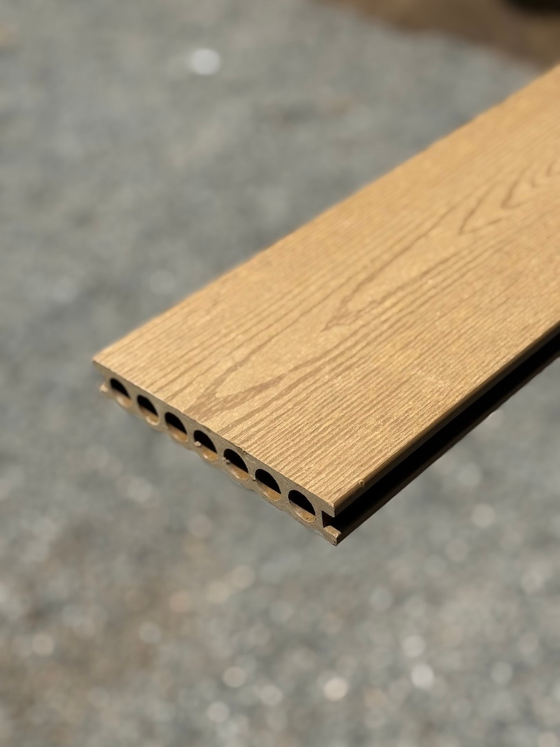 Thumbnail: Decking - Core