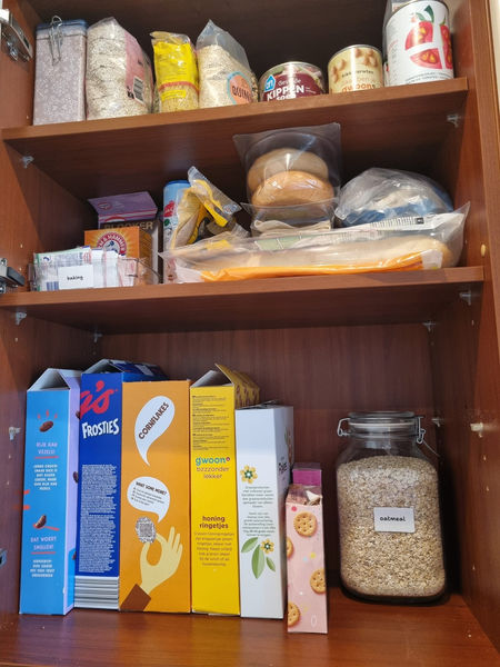 Breakfast and stock shelves