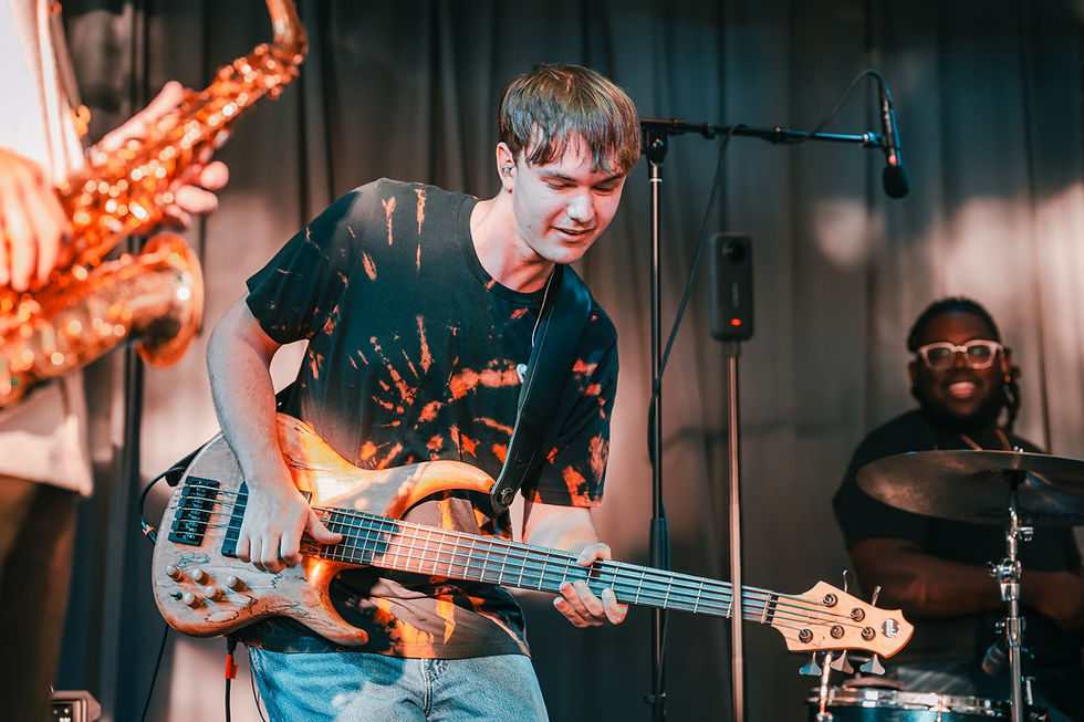 Jerzi Band-20