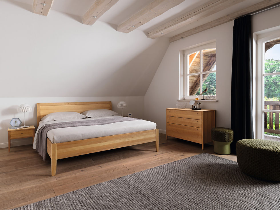 lit-en-bois-massif-sesam-aulne-tete-de-lit-a-barreaux-team7-