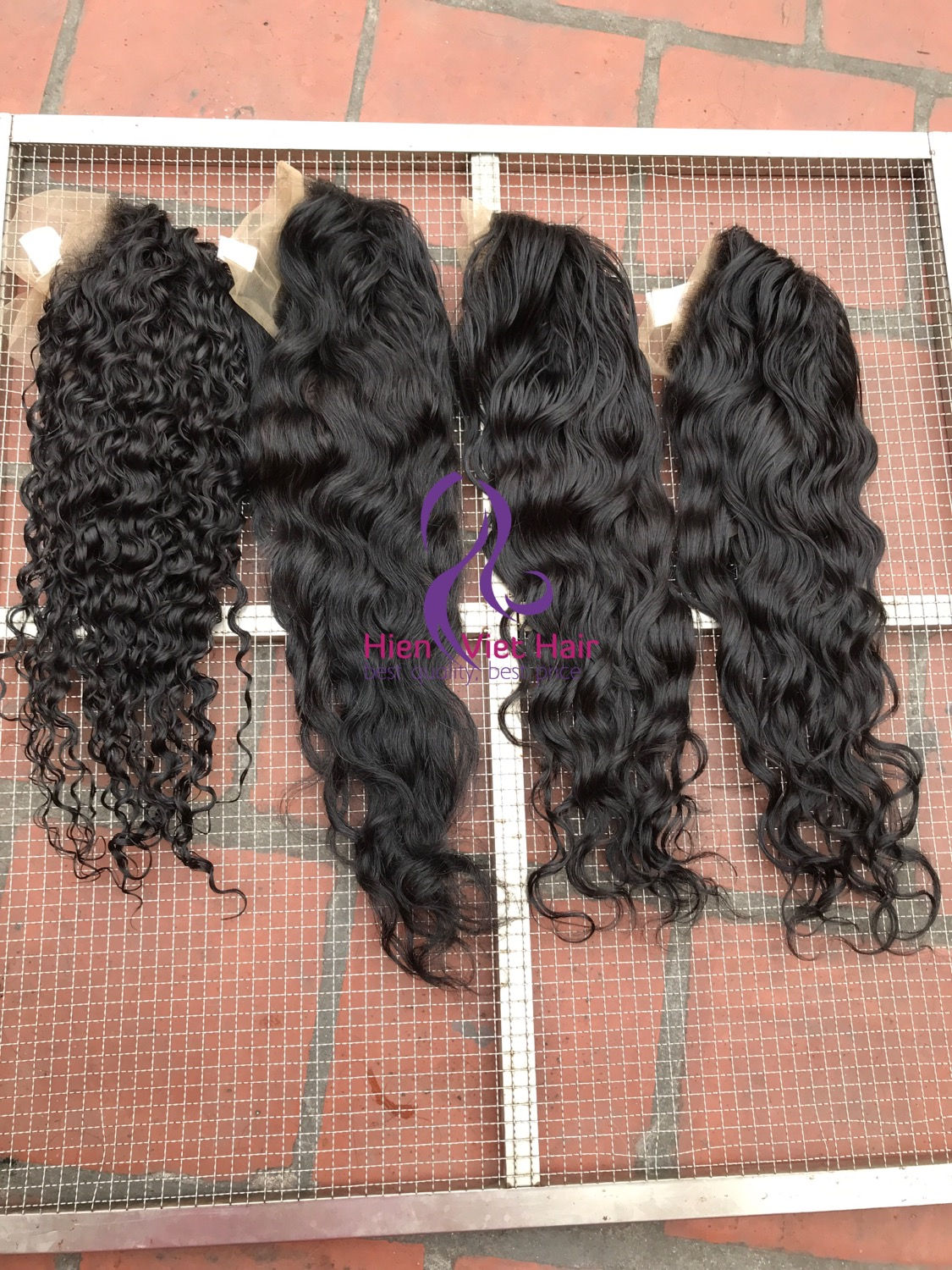 Wavy and curly 13x6 front lace wig with hdlace and 100% virgin hair - wig factor