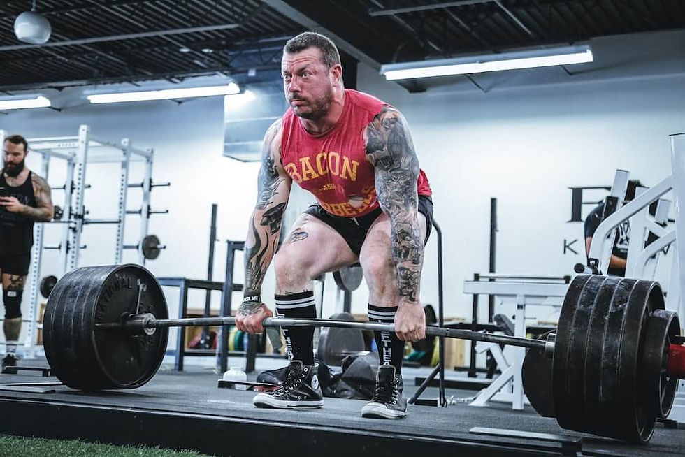 Powerlifting: Guia completo de treino, equipamentos, exercícios ...