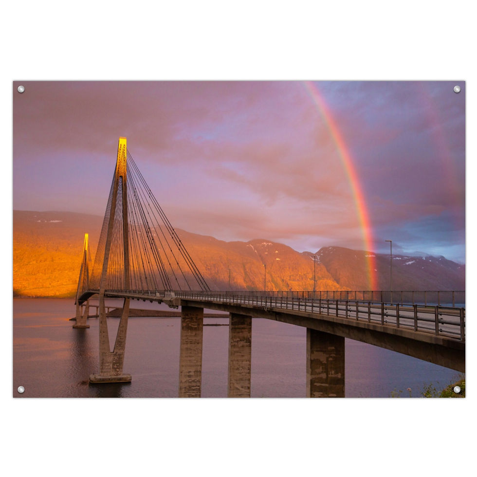 Helgelandsbrua i regnbue
