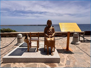 A Statue by the Sea: