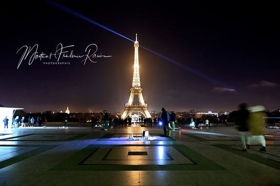 Place du trocadéro et Tour Eiffel