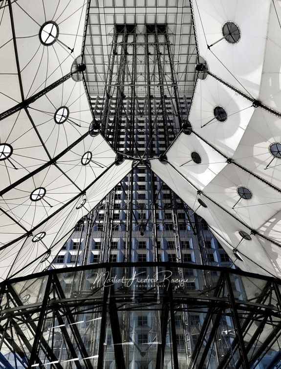 L'Arche de la Défense (1)-1.jpg