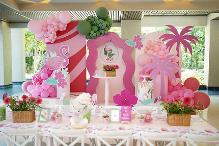 Flamingo-themed birthday party decor with tropical colours, floral accents and playful details – Atelier17 Events India