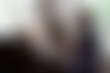 הדלתות הפתוחות של נורית ואלי רכס - מוצא