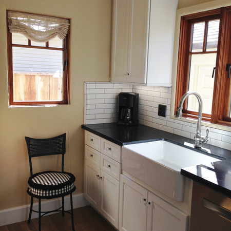 Monterey St Kitchen