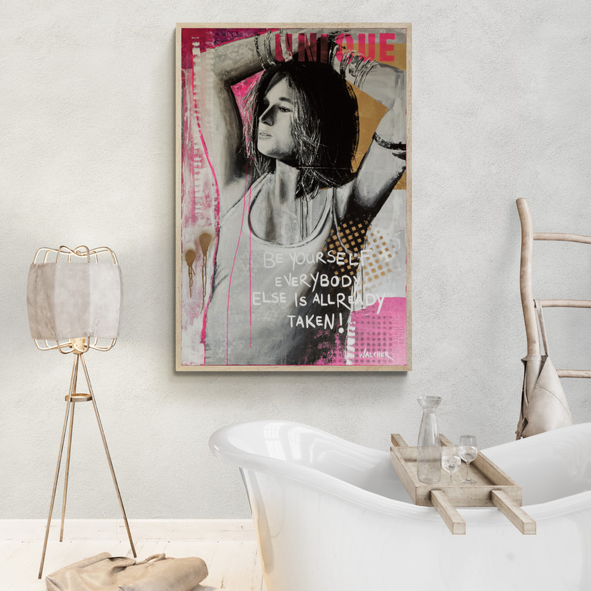 Figurative Malerei einer entspannten Frau - be yourself, everybody else is already taken