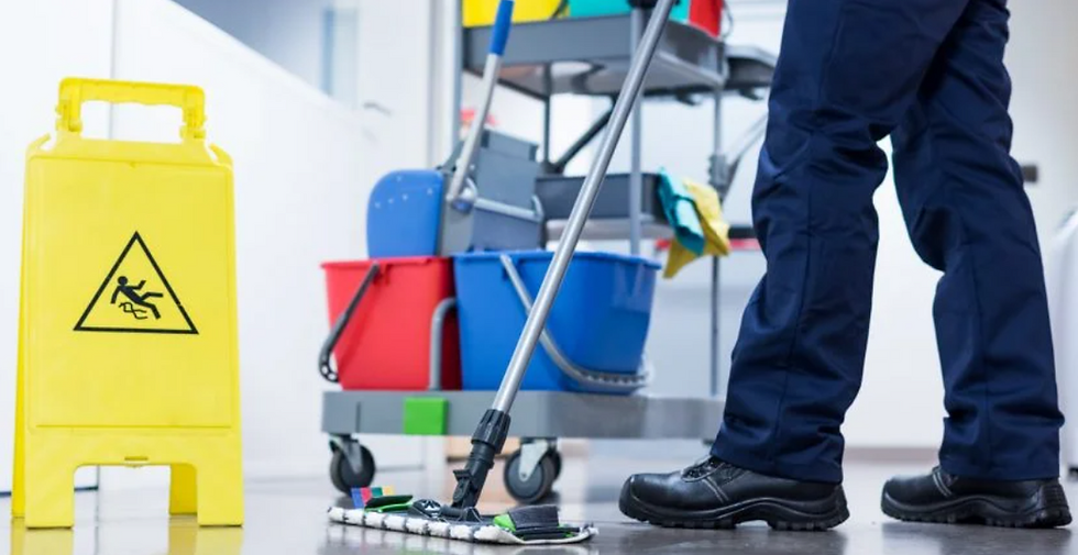 janitorial serv pic 2.png