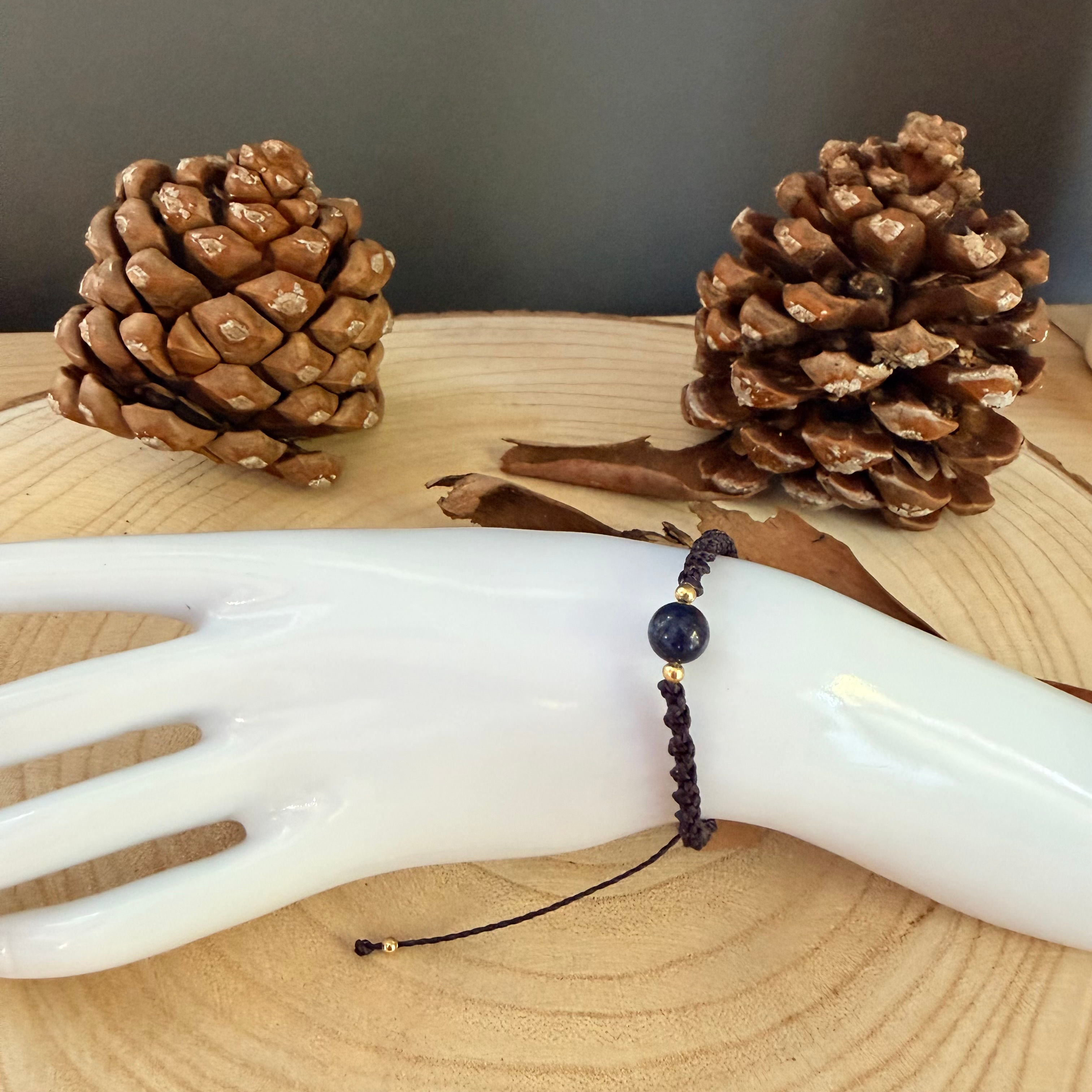 Bracelet micro macramé torsadé et pierre fine