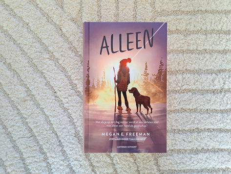Alleen - Megane E. Freeman