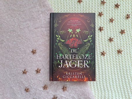 Crimson Moth 1 - De harteloze jager - Kristen Ciccarelli