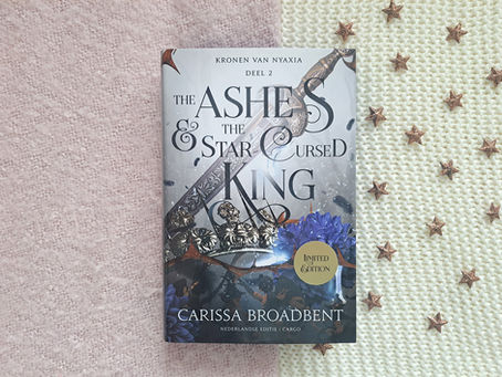 Kronen van Nyaxia 2 - The Ashes and the Star Cursed King - Carissa Broadbent