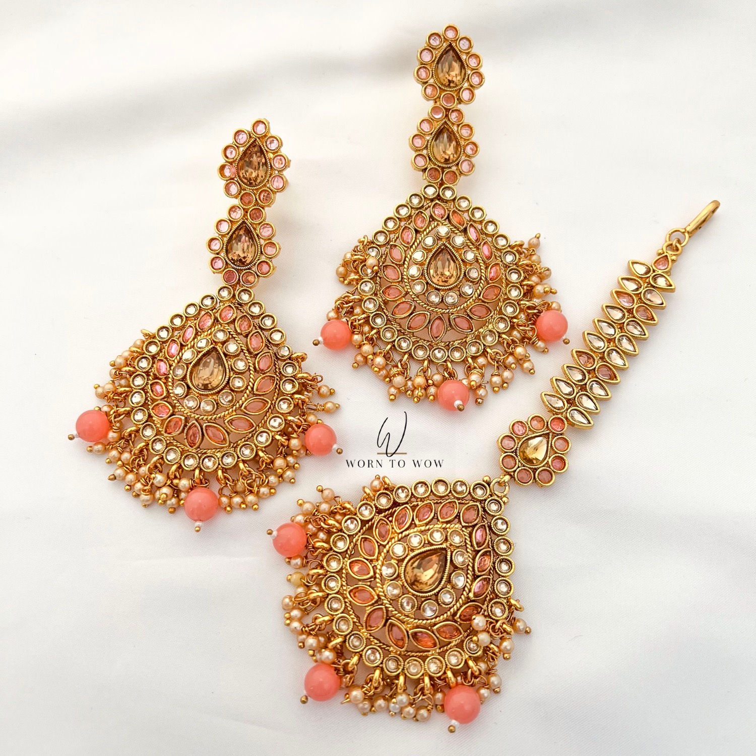 RUHANI - Pink/Gold Tikka Set