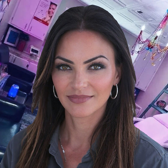 HEADSHOTS 1_edited_edited_edited.jpg