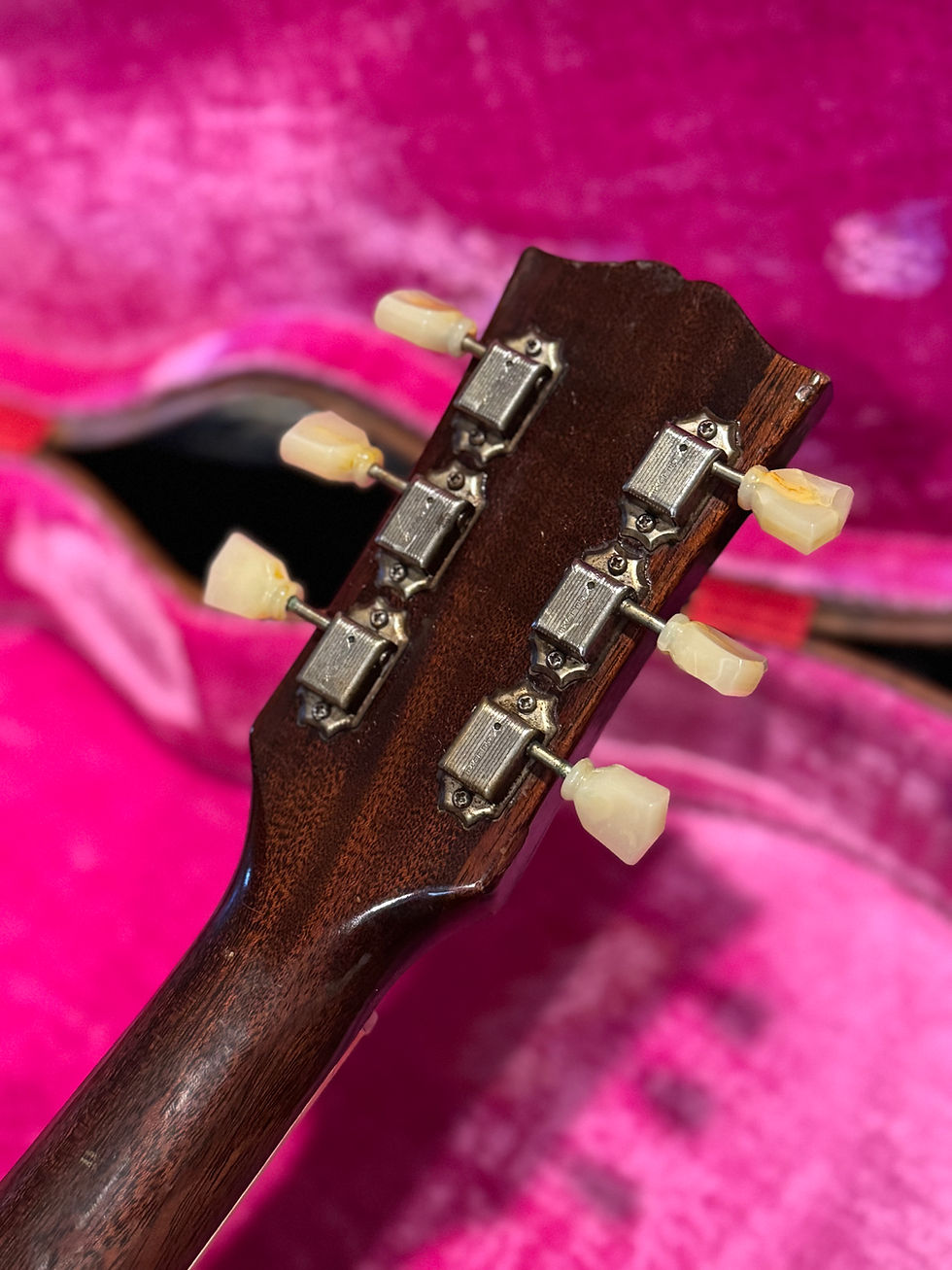 Thumbnail: 1960 Gibson ES-335