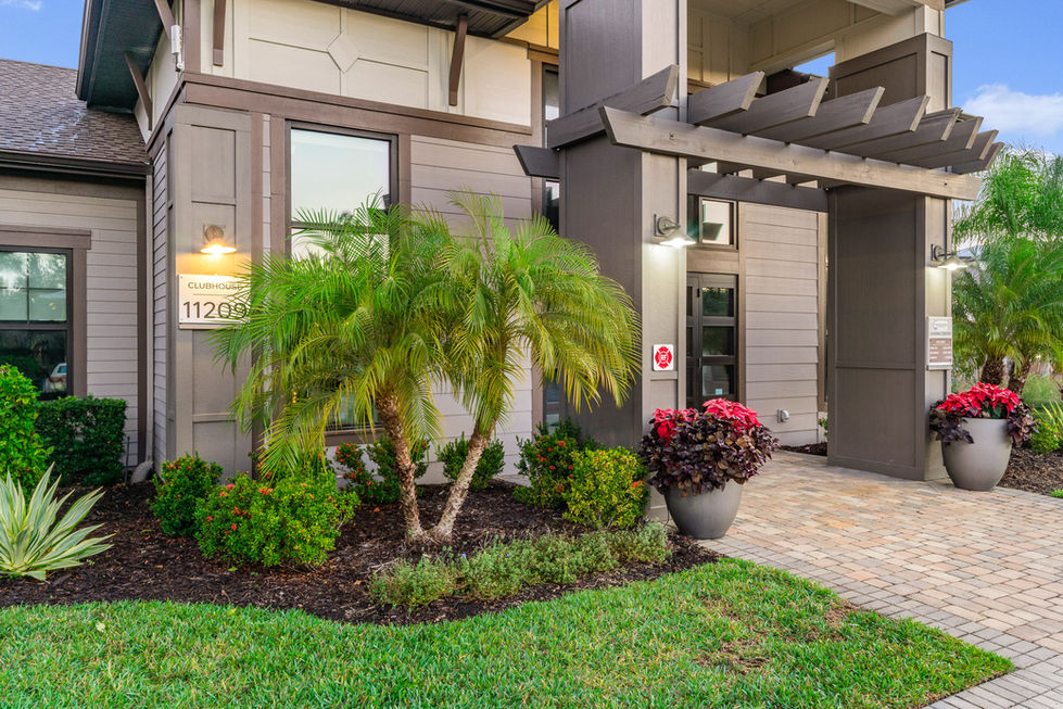 Stylish bathroom with contemporary fixtures and walk-in shower at Creekside Ranch Apartments